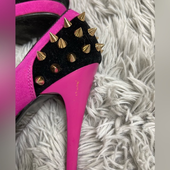 CR collection Barbiecore pink spiked heels size 7 - Picture 3 of 9
